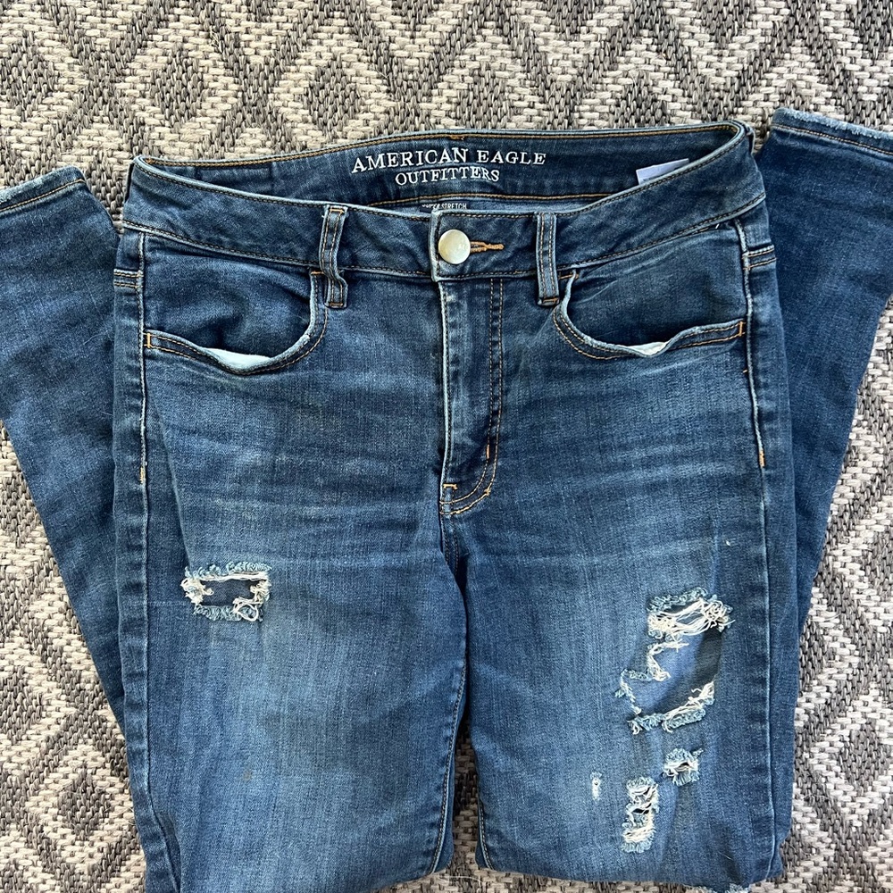 American Eagle Highrise jeans